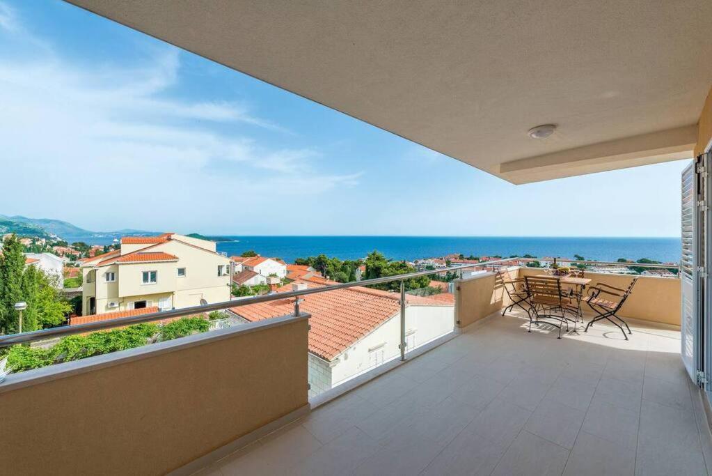 Apartment Belvedere With Magnificent Sea View Terrace Dubrovnik Exterior photo